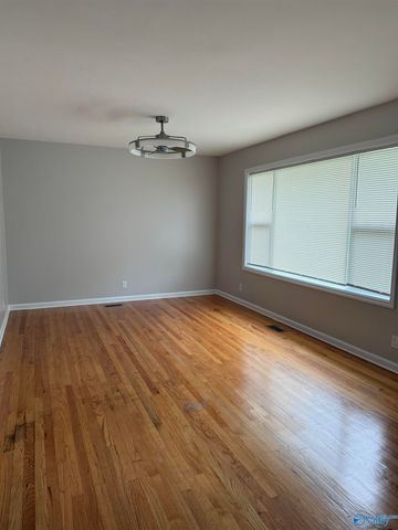 3510 Cable Street NW, Huntsville, AL 35810