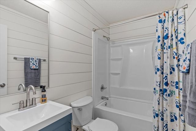 1108 Victoria Ave, Dothan, AL 36303
