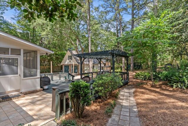 1108 Victoria Ave, Dothan, AL 36303