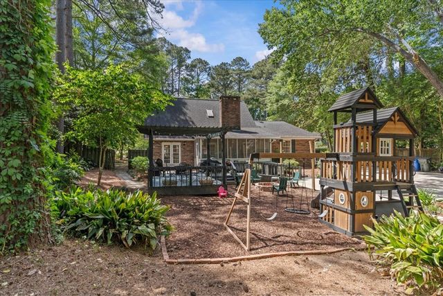 1108 Victoria Ave, Dothan, AL 36303