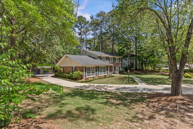 1108 Victoria Ave, Dothan, AL 36303