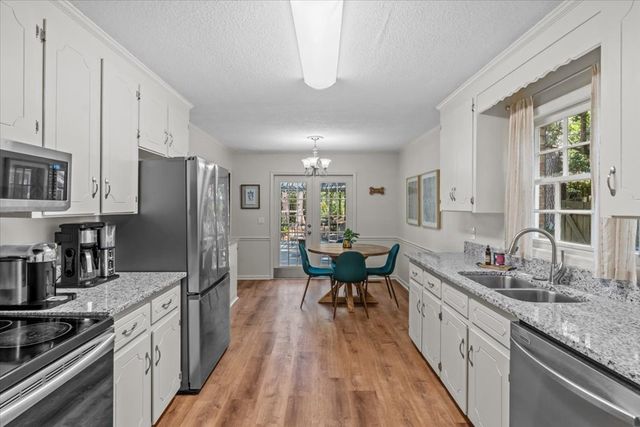 1108 Victoria Ave, Dothan, AL 36303