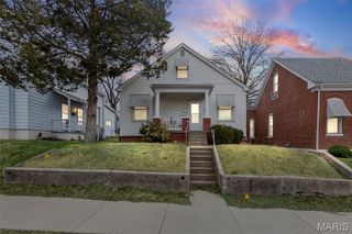 1012 S Church Street, Belleville, IL 62220