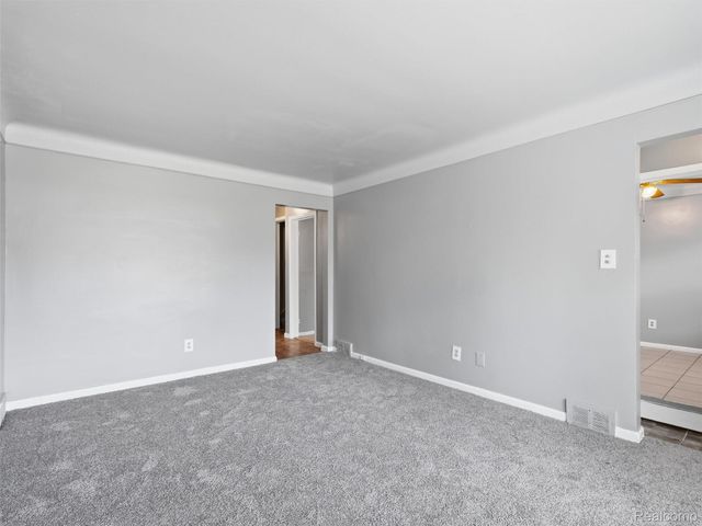 11681 Rosemont Avenue, Detroit, MI 48228