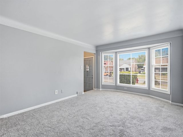 11681 Rosemont Avenue, Detroit, MI 48228
