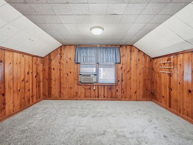 11681 Rosemont Avenue, Detroit, MI 48228