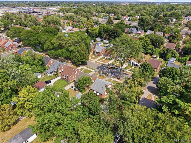 11681 Rosemont Avenue, Detroit, MI 48228