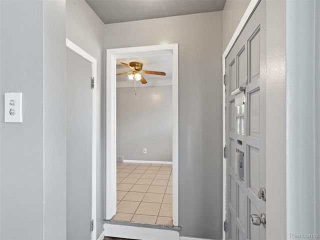 11681 Rosemont Avenue, Detroit, MI 48228