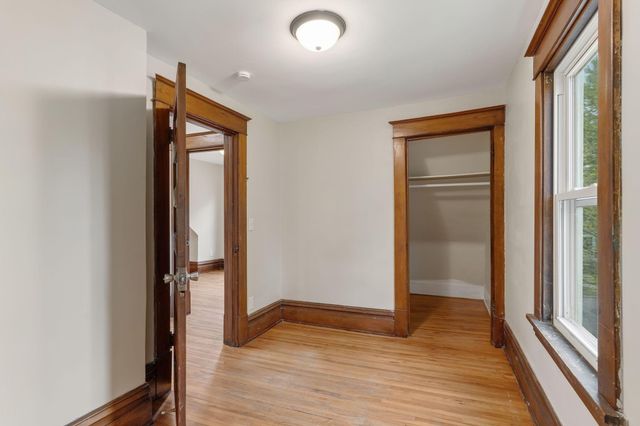 1302 Hewitt Avenue, Saint Paul, MN 55104