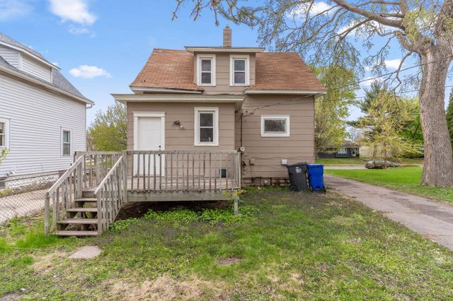 1302 Hewitt Avenue, Saint Paul, MN 55104