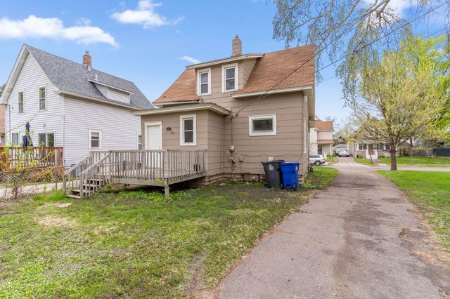 1302 Hewitt Avenue, Saint Paul, MN 55104