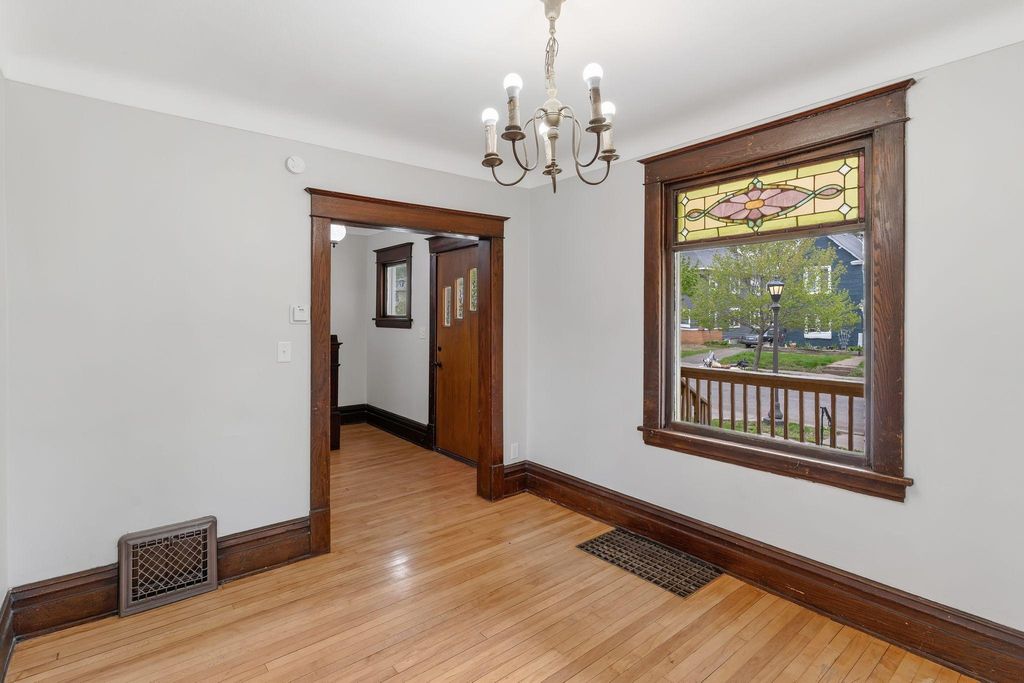 1302 Hewitt Avenue, Saint Paul, MN 55104 — photo 3