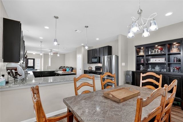 4718 Milagro Loop, Bryan, TX 77807