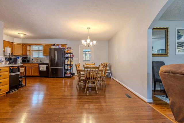 223 Maher Drive, Morehead, KY 40351