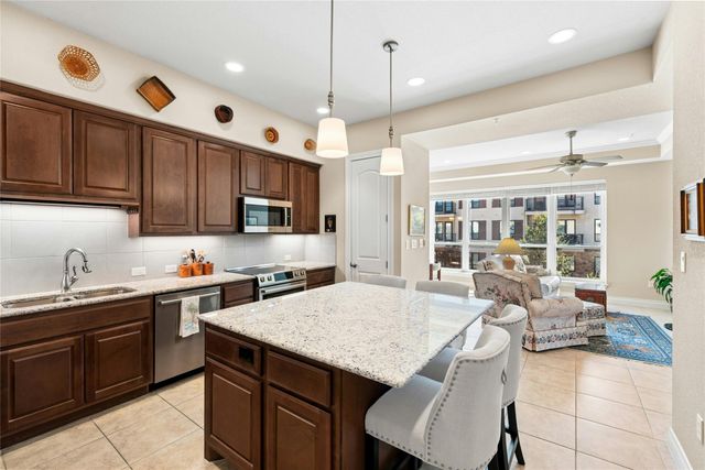104 Bella Toscana Ave 2201, Lakeway, TX 78734