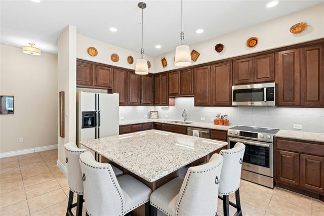 104 Bella Toscana Ave 2201, Lakeway, TX 78734