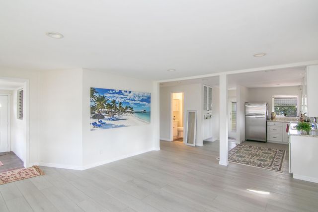 422 N Broadway, Lantana, FL 33462