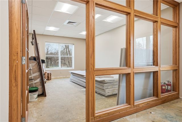2873 W Hardies Rd, Hampton, PA 15044
