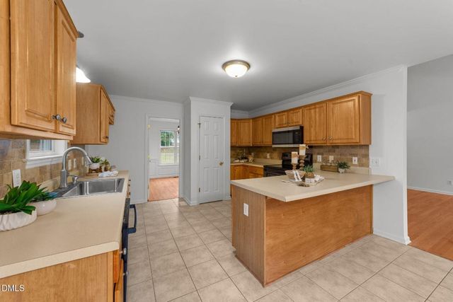 392 Travel Lite Drive, Raleigh, NC 27603