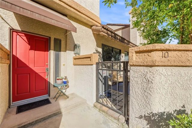 10 Deerpath, Pomona, CA 91766