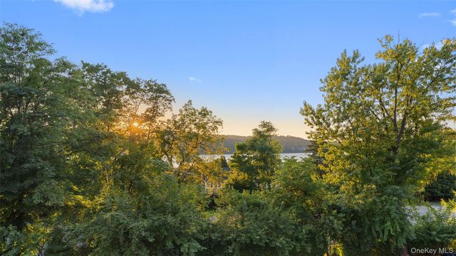 555 Broadway 3E, Hastings-on-hudson, NY 10706