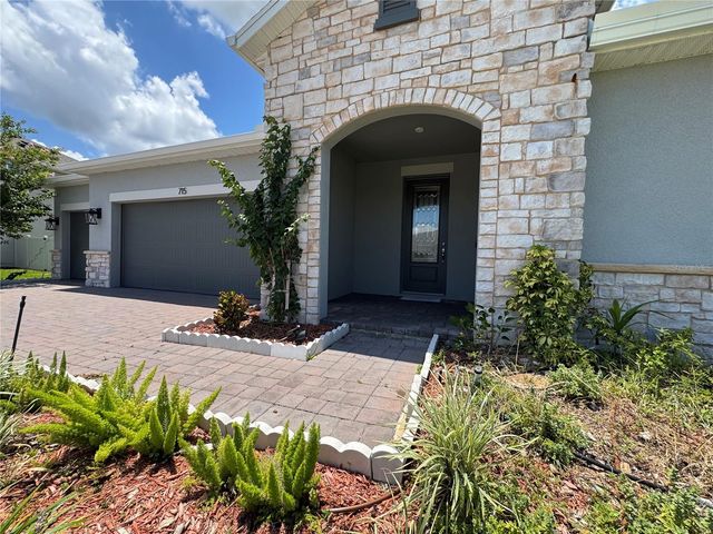 715 BLUE CITRUS LANE, Minneola, FL 34715