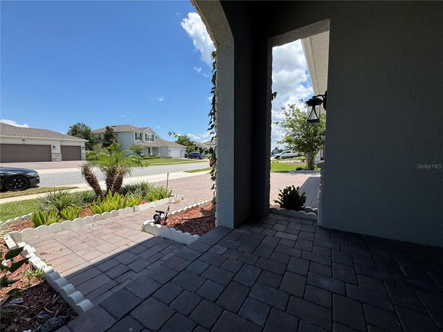 715 BLUE CITRUS LANE, Minneola, FL 34715