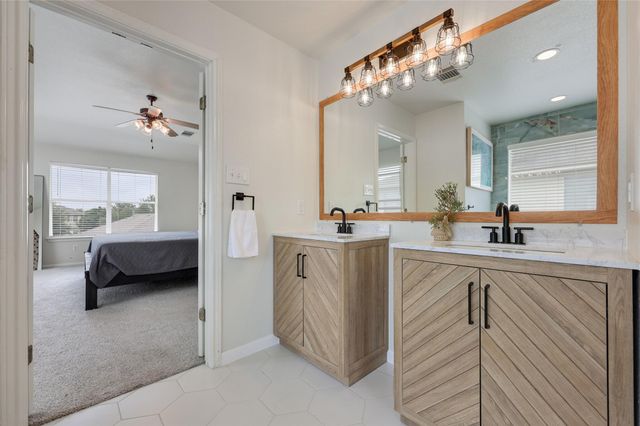 11117 Harvest Time DR, Austin, TX 78754