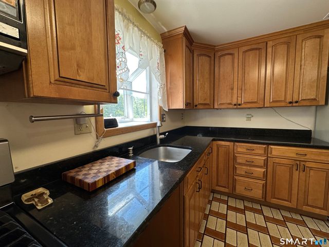 99 Glenwood Drive, Wethersfield, CT 06109
