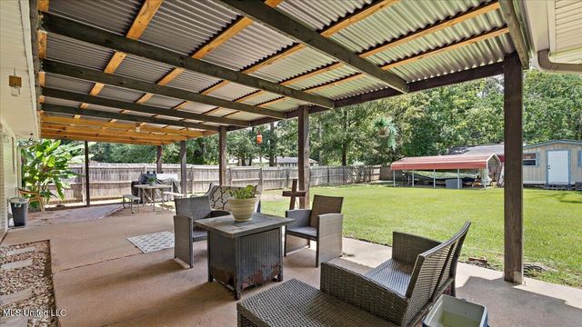 716 Line Drive, Forest, MS 39074