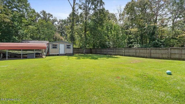716 Line Drive, Forest, MS 39074