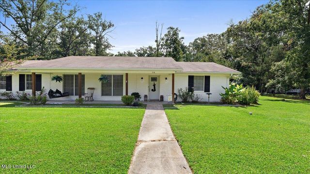 716 Line Drive, Forest, MS 39074