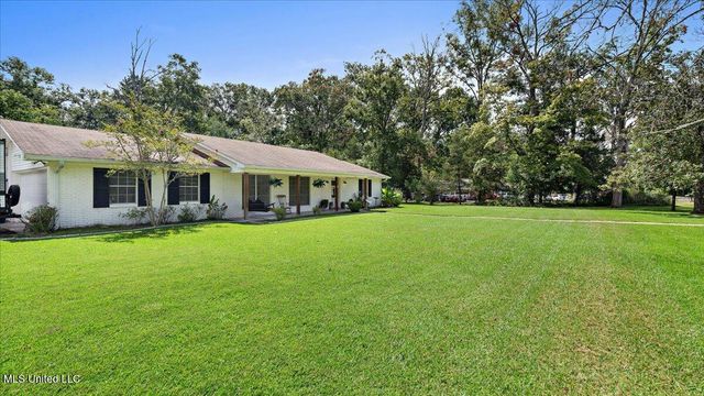 716 Line Drive, Forest, MS 39074