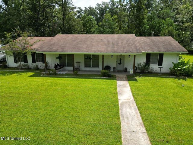 716 Line Drive, Forest, MS 39074