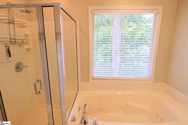 109 Deer Spring Lane, Simpsonville, SC 29680