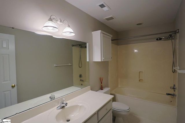109 Deer Spring Lane, Simpsonville, SC 29680