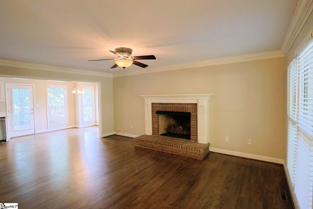 109 Deer Spring Lane, Simpsonville, SC 29680