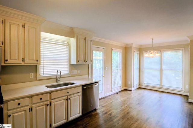 109 Deer Spring Lane, Simpsonville, SC 29680