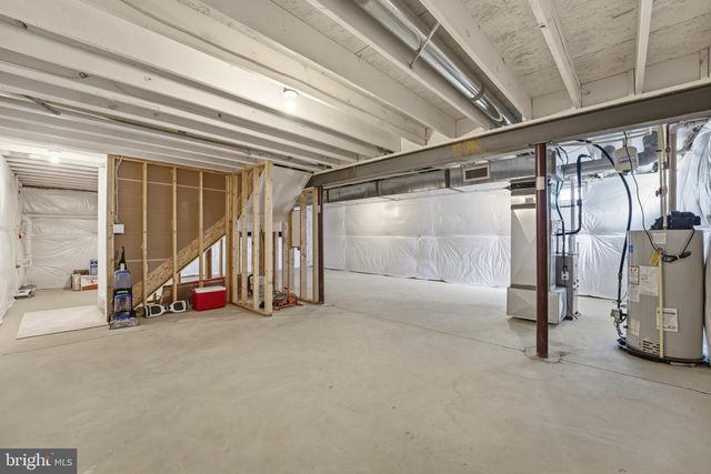 1 CHAMPLAIN ST, Sicklerville, NJ 08081