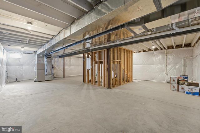 1 CHAMPLAIN ST, Sicklerville, NJ 08081