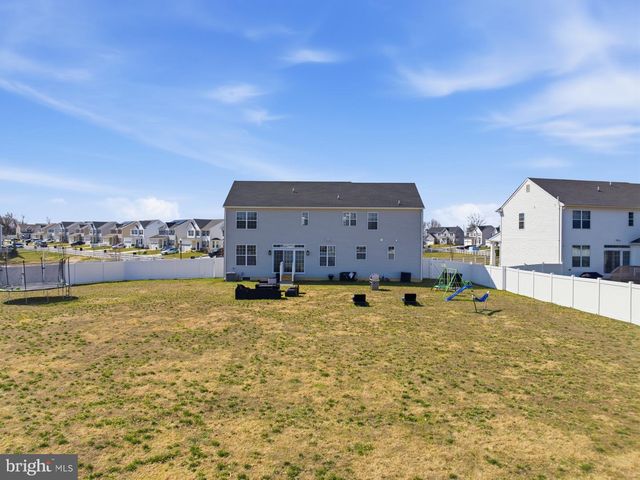 1 CHAMPLAIN ST, Sicklerville, NJ 08081