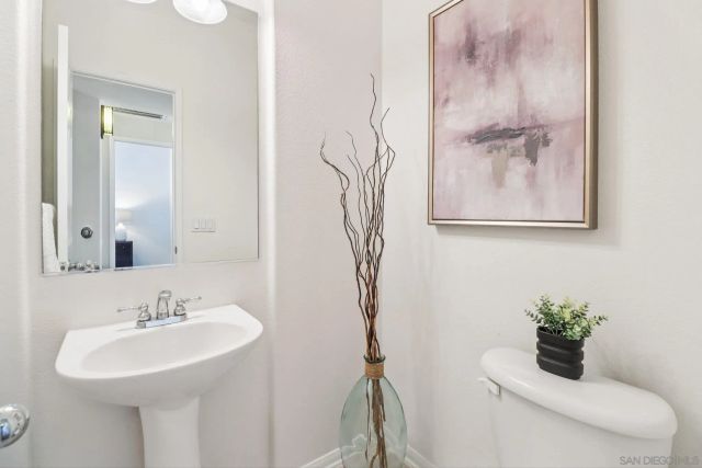 2801 Escala Cir, San Diego, CA 92108