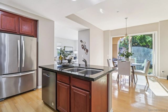 2801 Escala Cir, San Diego, CA 92108