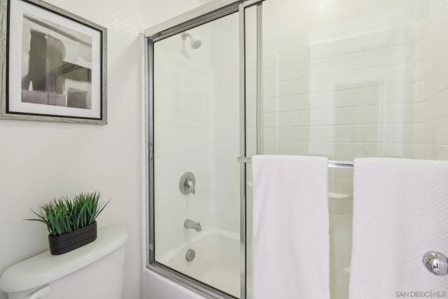 2801 Escala Cir, San Diego, CA 92108