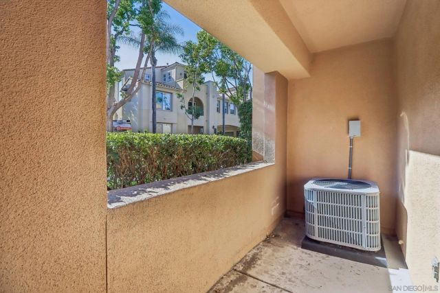 2801 Escala Cir, San Diego, CA 92108