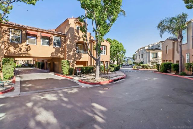 2801 Escala Cir, San Diego, CA 92108