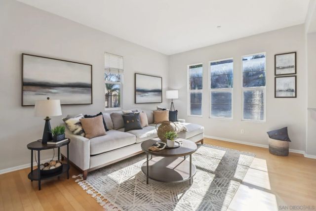 2801 Escala Cir, San Diego, CA 92108