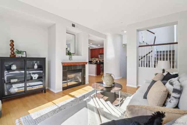 2801 Escala Cir, San Diego, CA 92108