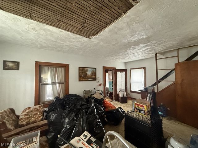 1344 Glenwood Avenue SE, Massillon, OH 44646