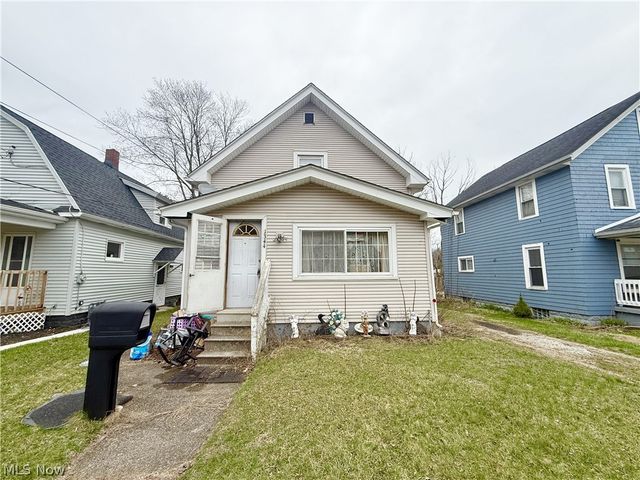 1344 Glenwood Avenue SE, Massillon, OH 44646